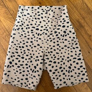 Beach Riot Cream and Black Spot Ribbed Bike Shorts XS